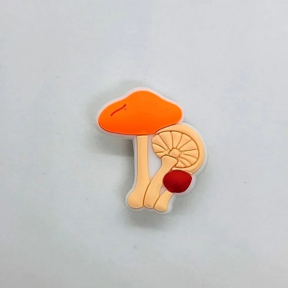 🎈5/$10🎈 CROC CHARMS.. mushroom..